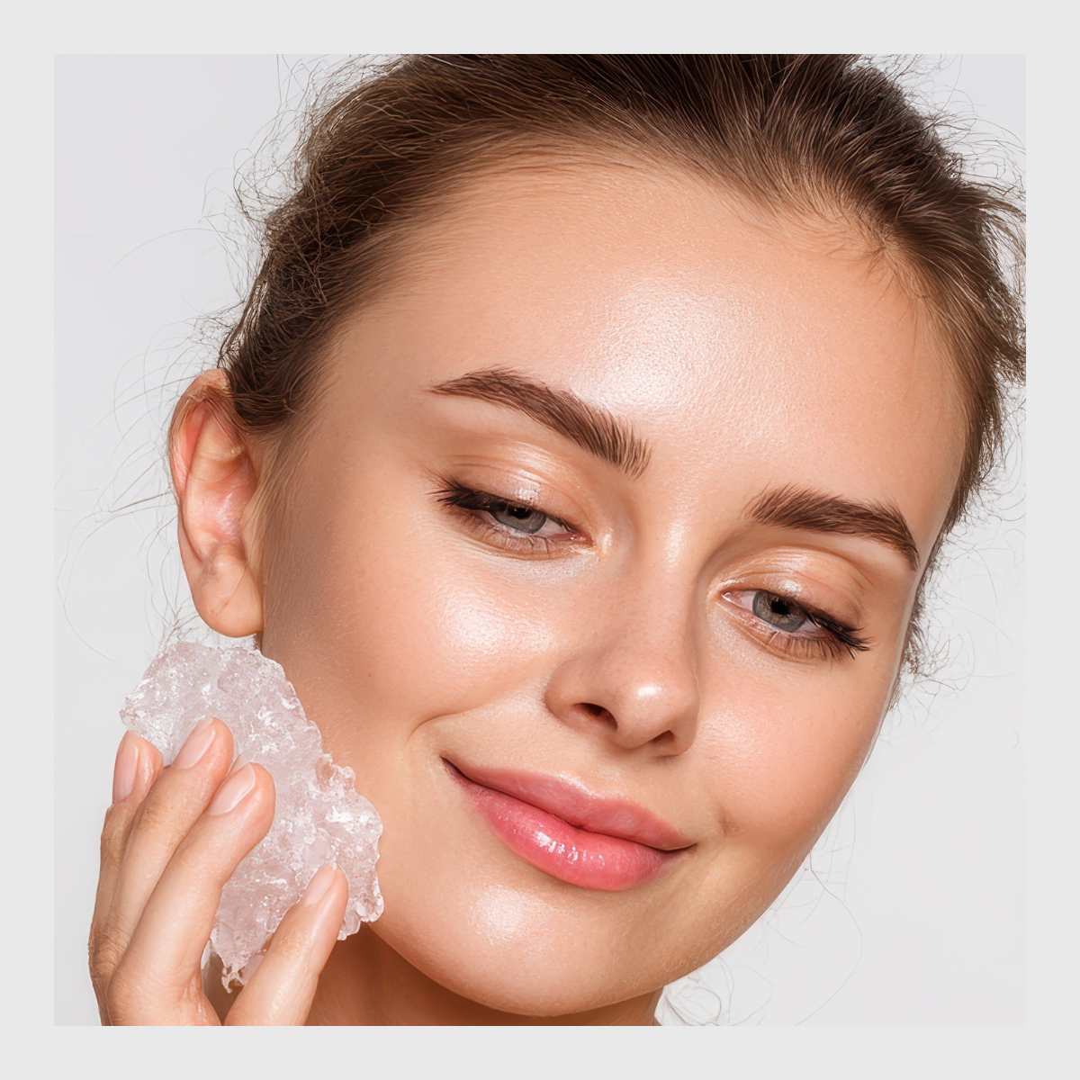 Cryotherapy Facials, anti-ageing facials, tighten pores, skin lifting and firming.